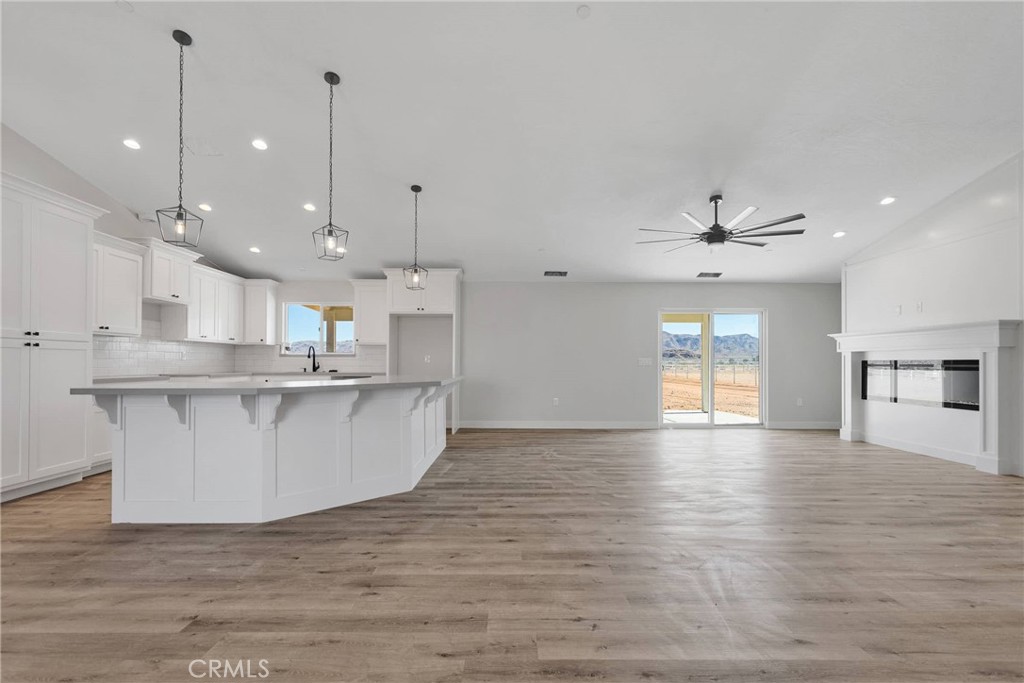 15049 Temecula Road