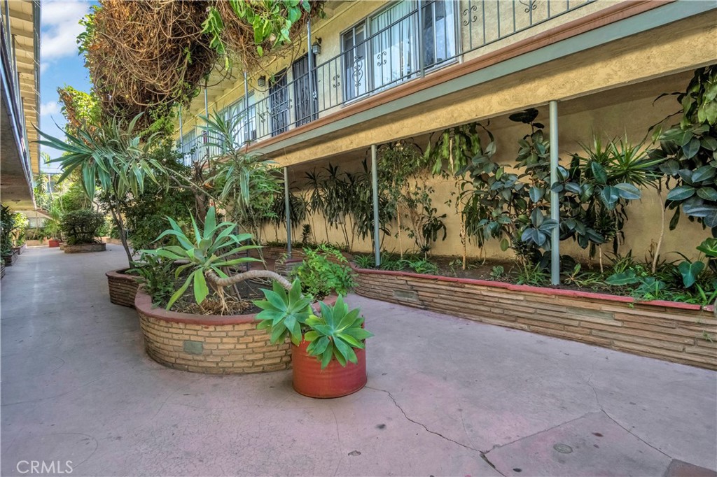 North Long Beach (NLB) - Residential Income