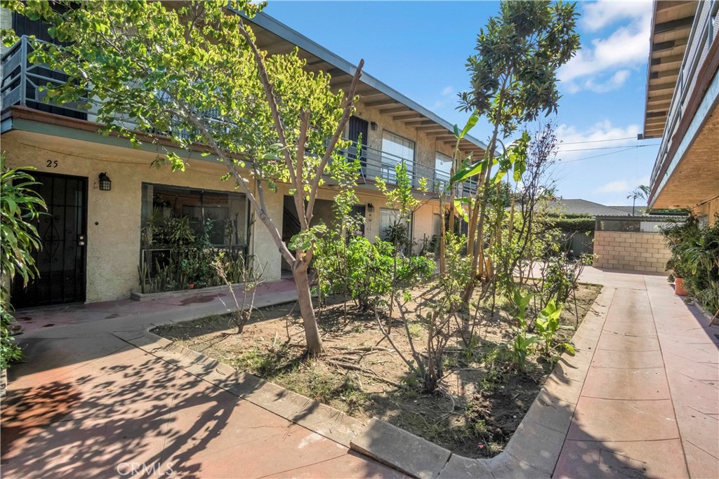 North Long Beach (NLB) - Residential Income