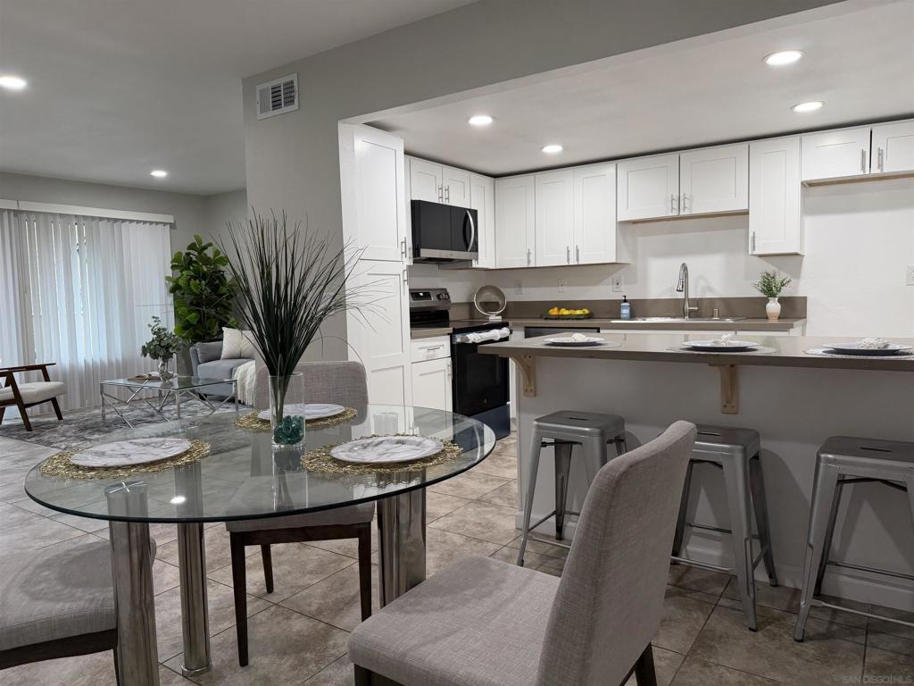 621 R Ave 22