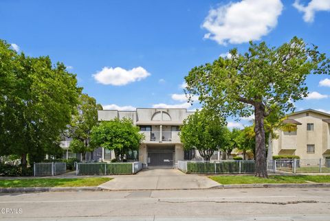 Photo of 847 N Raymond Avenue #9A, Pasadena, CA 91103 (MLS # P1-27227)