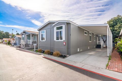 85 Oakwood Lane Oceanside CA 92054