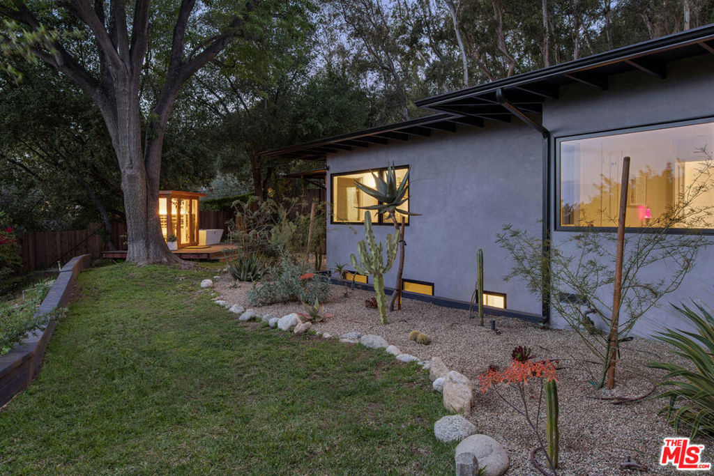 2235 Villa Heights Road
