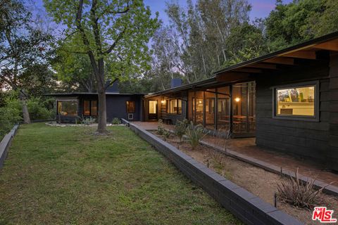 2235 Villa Heights Road Pasadena CA 91107