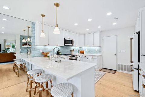 2157 Sea Village Cir Cardiff By The Sea CA 92007