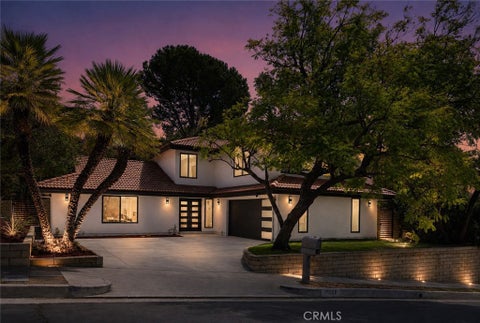 Photo of 11258 Yolanda Avenue, Porter Ranch, CA 91326 (MLS # SR26191056)