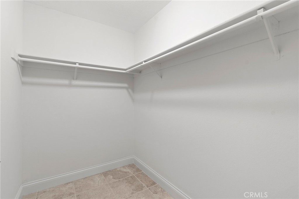 Lakeside (LK) - Residential