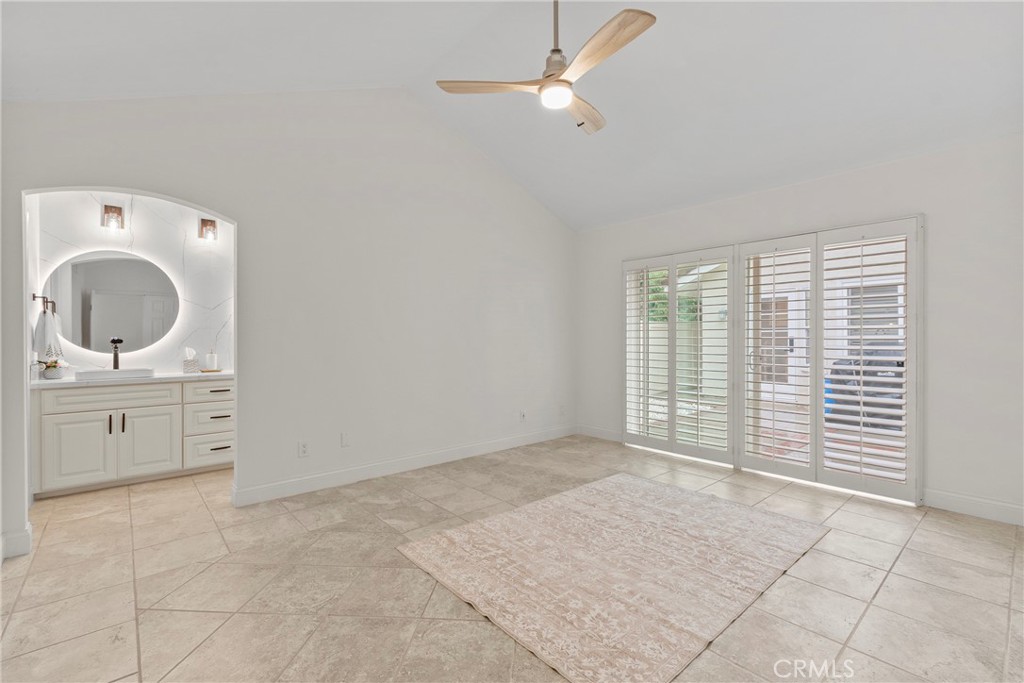 Lakeside (LK) - Residential