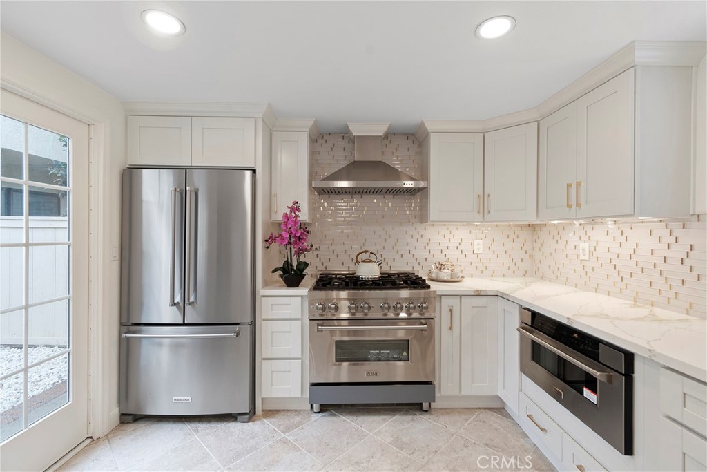 Lakeside (LK) - Residential