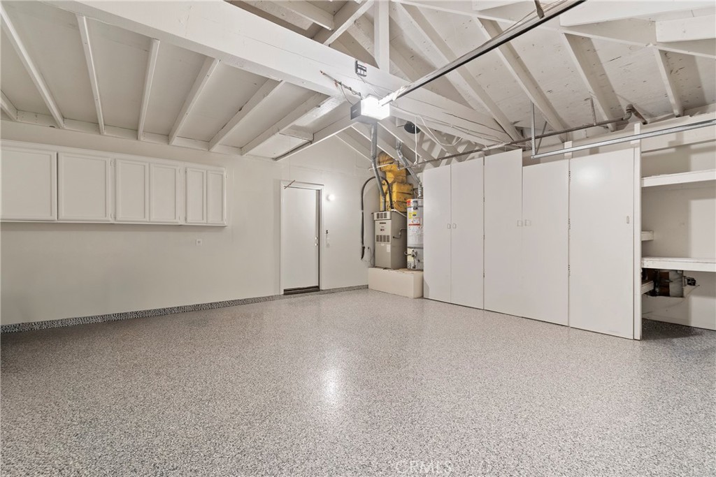 Lakeside (LK) - Residential