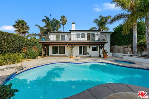 Photo of 30630 Morning View Drive, Malibu, CA 90265 (MLS # 25617349)