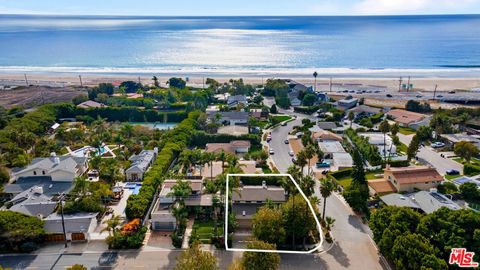 Photo of 30630 Morning View Drive, Malibu, CA 90265 (MLS # 25617349)