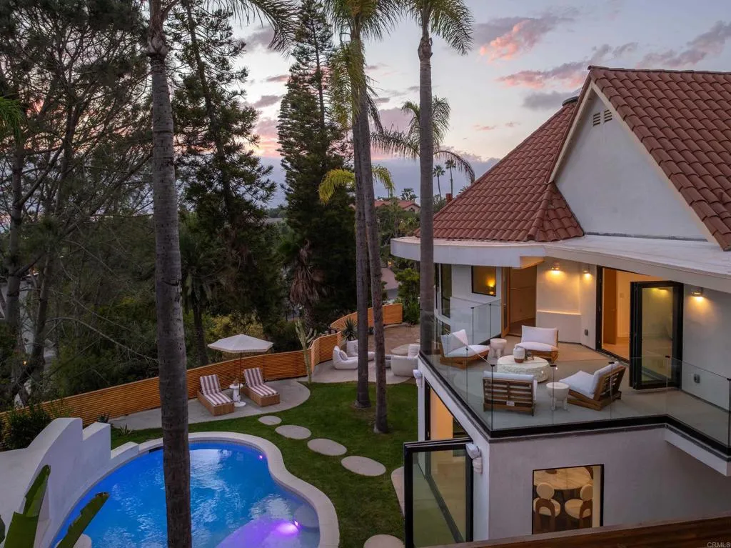 Del Mar, California 92014, United States, 5 Bedrooms Bedrooms, ,4 BathroomsBathrooms,Residential,Active,238590