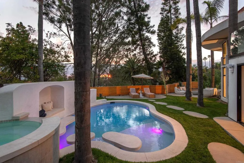 Del Mar, California 92014, United States, 5 Bedrooms Bedrooms, ,4 BathroomsBathrooms,Residential,Active,238590