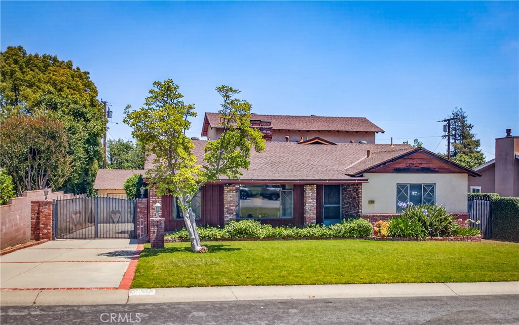 2316 N Orange W