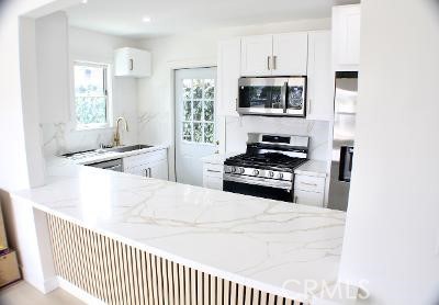 1205 Cole