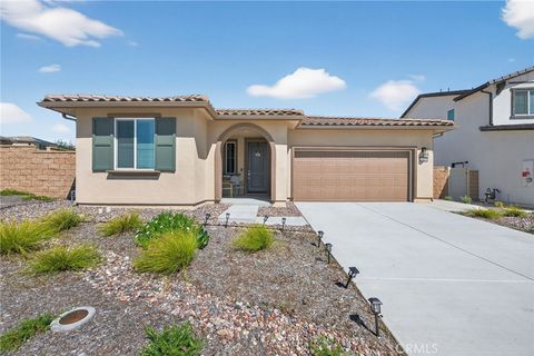 Photo of 33134 Celadon Avenue, Winchester, CA 92596 (MLS # SW26052193)