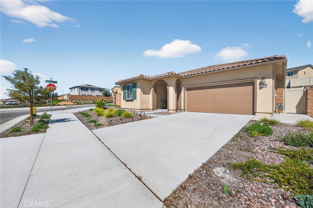 33134 Celadon Avenue