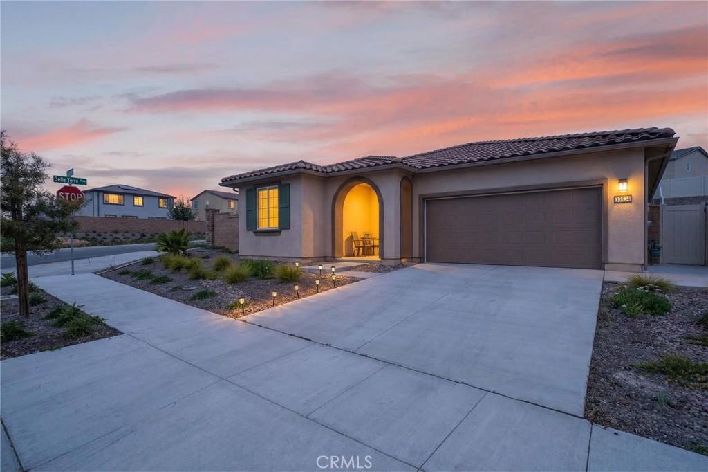 33134 Celadon Avenue