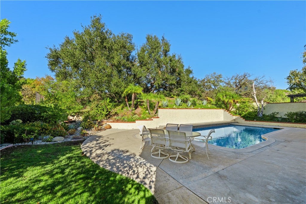 234 Fox Ridge Drive