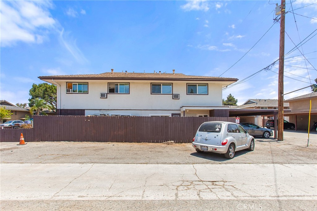 1270 W 9th Street