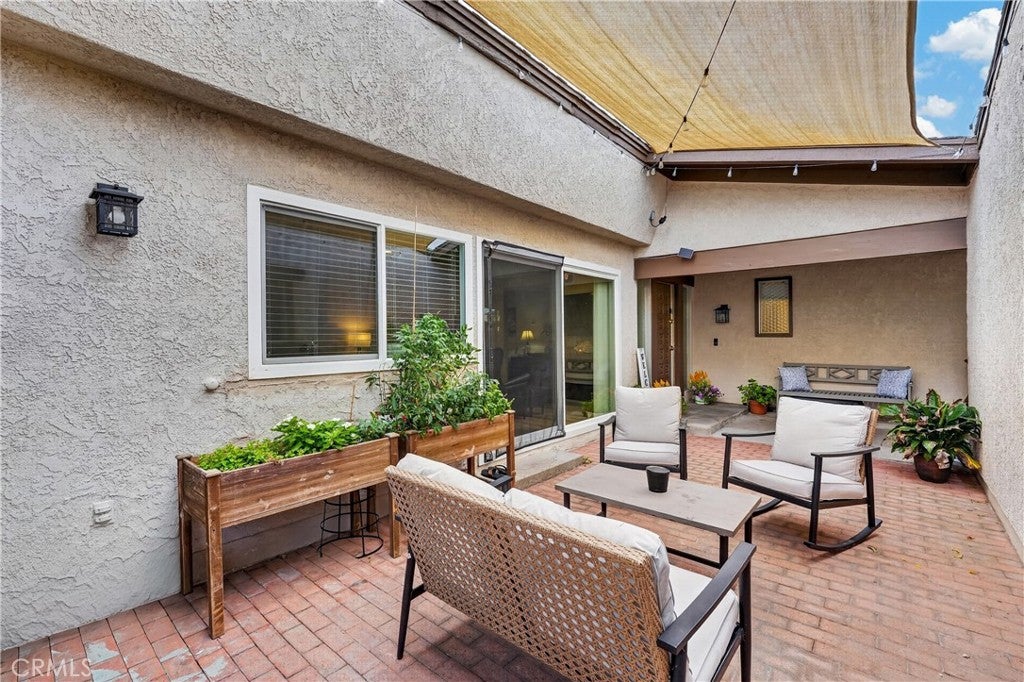 25501 Gloriosa, Mission Viejo CA 92691 - Photo 7