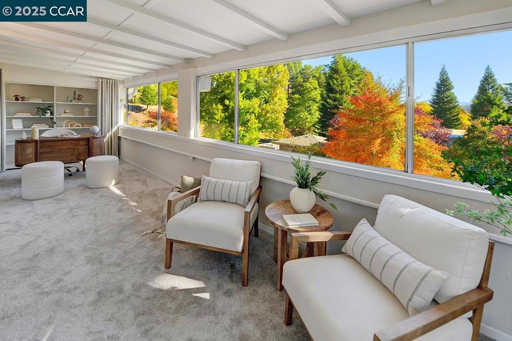 ROSSMOOR - Residential