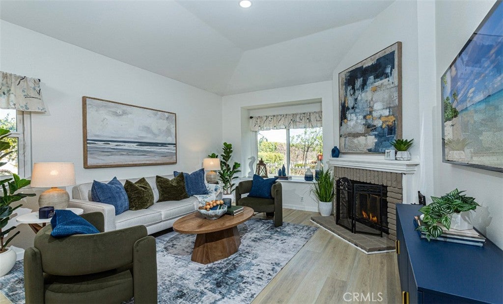 24 Riverstone