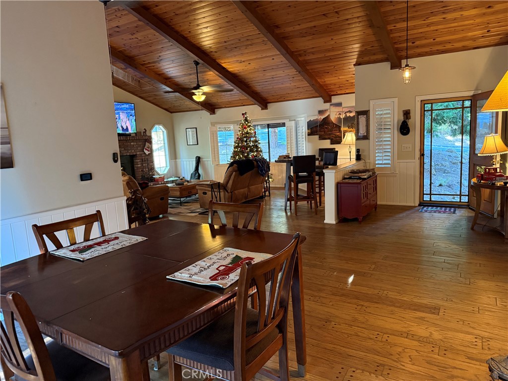 6314 Sugar Pines Cir