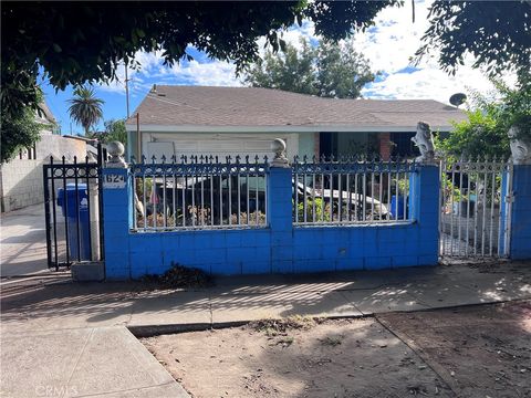 Photo of 1624 E 109th Street, Los Angeles, CA 90059 (MLS # DW25231784)