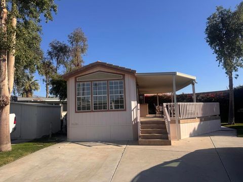 Photo of 84136 Avenue 44 Ave #61, Indio, CA 92203 (MLS # 219142366DA)