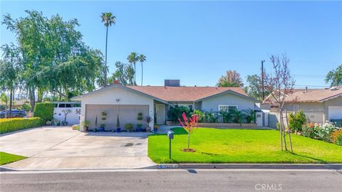 Photo of 11220 Rogers St, Riverside, CA 92505 (MLS # CV26083139)