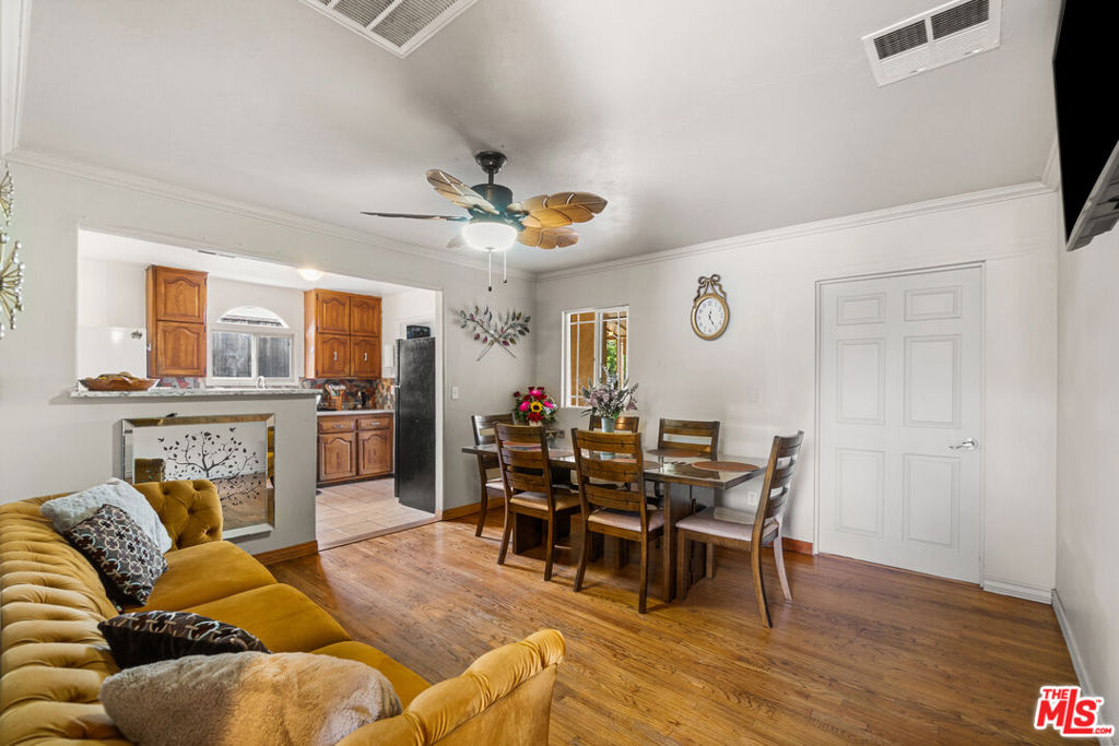 13748 Sunburst Street