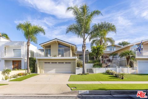 Photo of 7924 W 80th Street, Playa Del Rey, CA 90293 (MLS # 26642435)