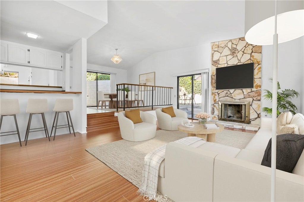 1321 Greenbriar