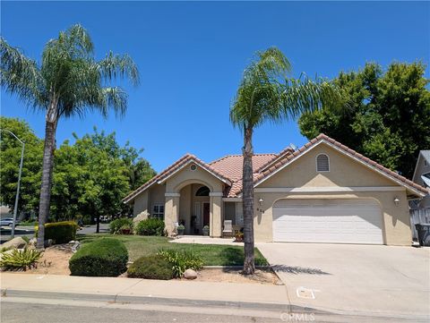 Photo of 639 Royal Arch Court, Merced, CA 95340 (MLS # SW26119769)