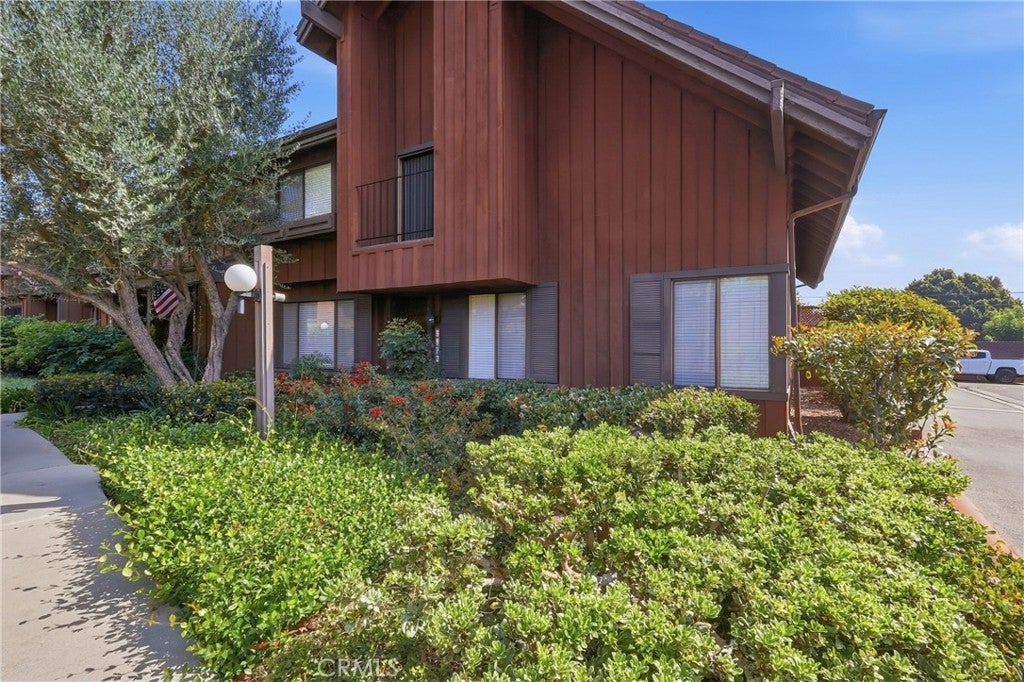2074 Mount Shasta DR