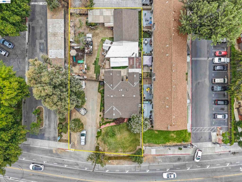 1966 Almaden Rd
