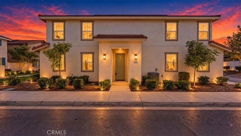 Photo of 1201 Garnet Court, Colton, CA 92324 (MLS # CV26197317)