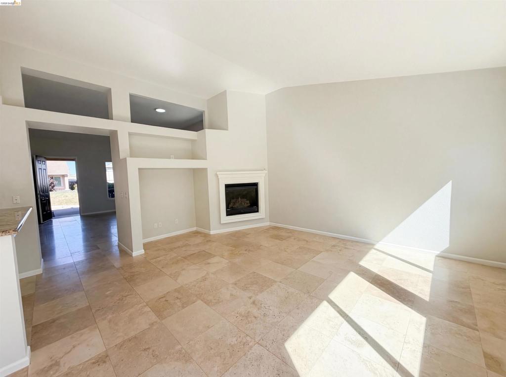 1257 Brooktrail Dr