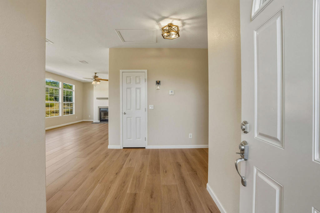 42974 Rolling Hills Drive