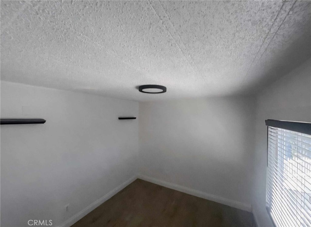 211 Duke Lane 81