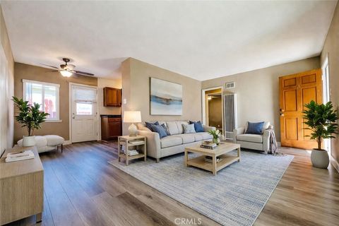Photo of 2536 Orange Avenue #E, Costa Mesa, CA 92627 (MLS # NP26098536)