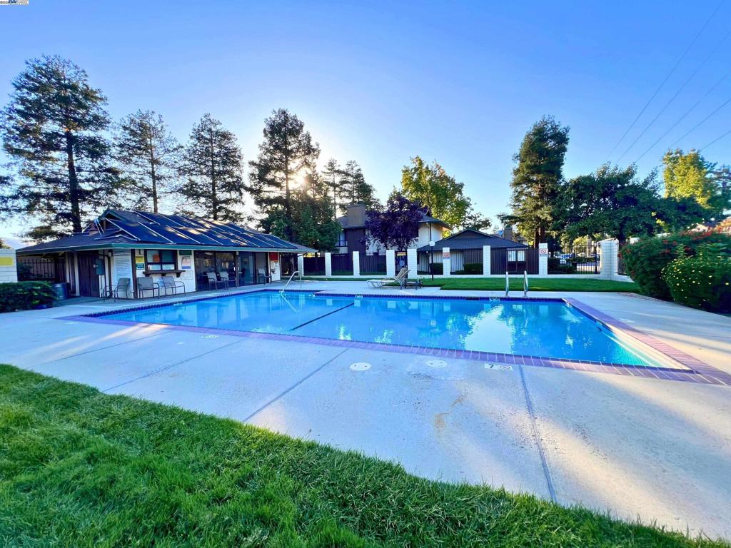 ANTIOCH - Residential