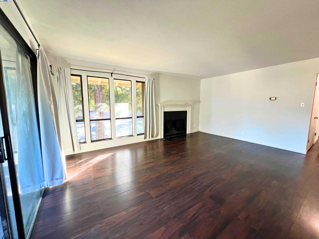 ANTIOCH - Residential
