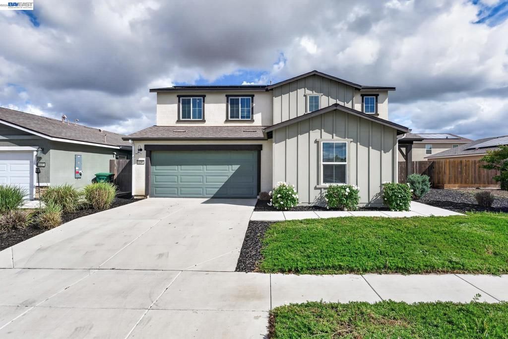Photo of 2280 craig ct Ct, Los Banos, CA 93635 (MLS # 41131339)