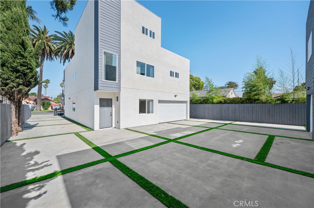 2937 West Boulevard
