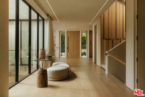 Photo of 510 N Alpine Drive, Beverly Hills, CA 90210 (MLS # 26661757)