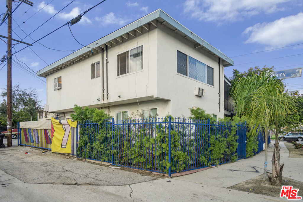 5905 Whitnall Highway