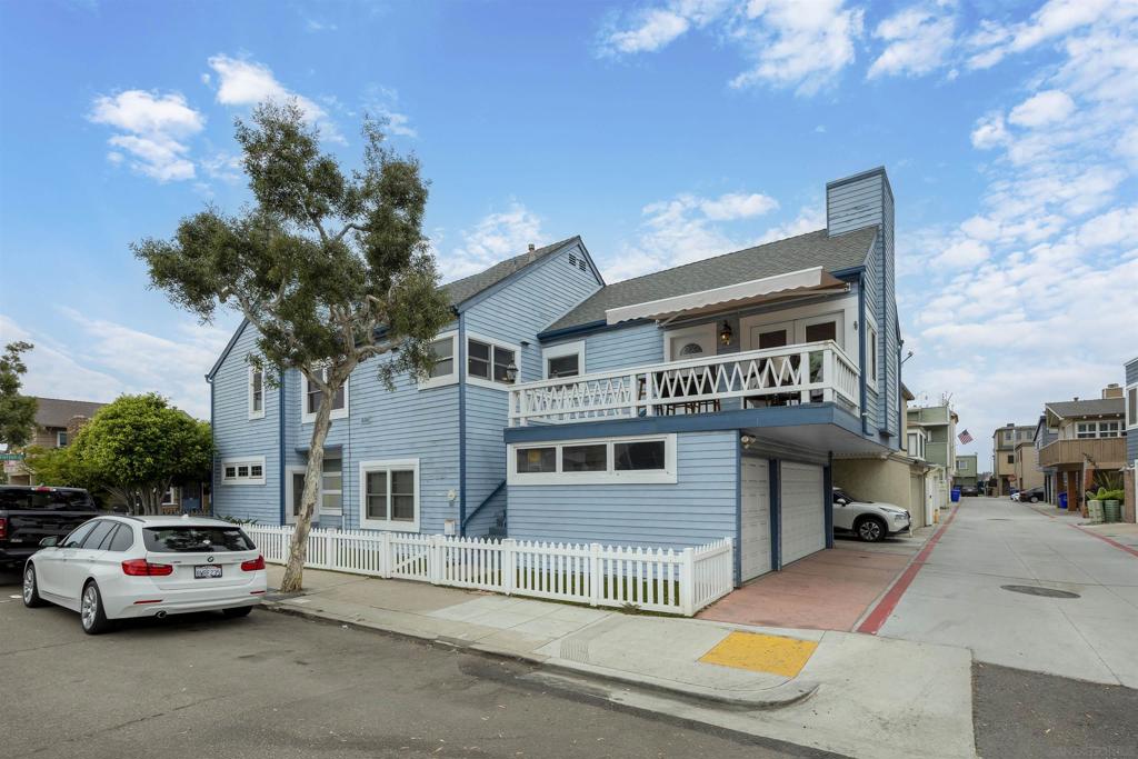 801 Allerton Ct